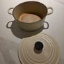 Le creuset 22cm dutch oven Image 2