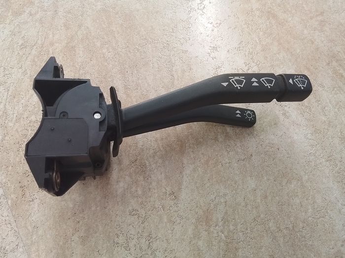 Ford Escort Mk3 Light Wiper Stalk.