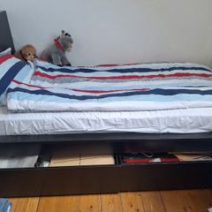 Single Bed