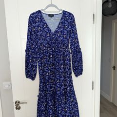 In The Style Blue Floral Midi Dress - size UK 8