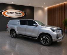 Toyota Hilux Invincible 2023