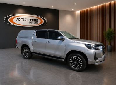 Toyota Hilux Invincible 2023