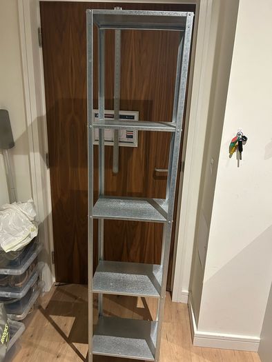 shelving unit
