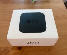 Apple TV 4K - Like new condition