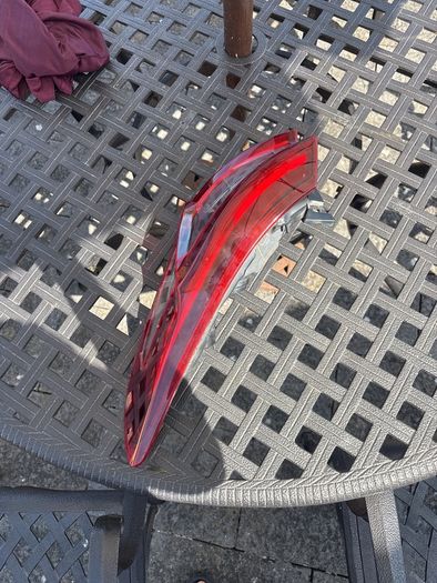 nissan qashqai rear lamp