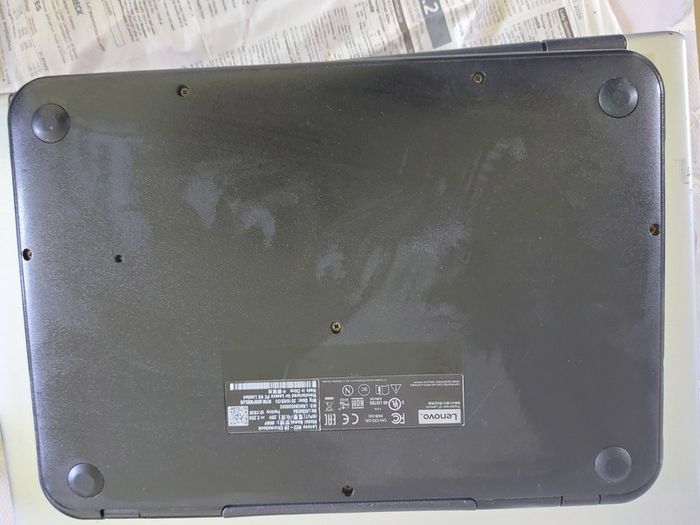 Lenovo Chromebook, Model N22-20, in excellent condition, Powerwashed and ready to go