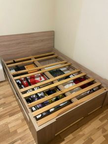 dublle bed