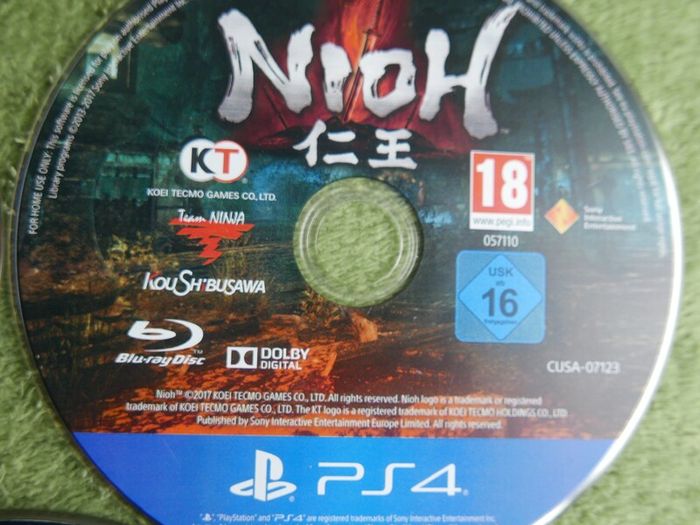 PS4 and PS3 games