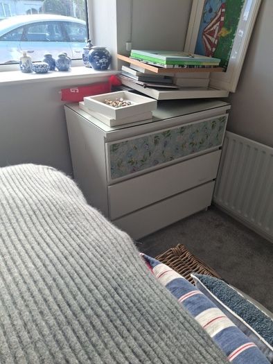 FREE chest of drawers