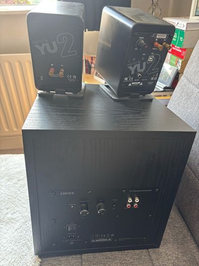 Premium Desktop Audio System Kanto YU2 + Edifier T5 + Kanto Stands