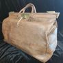 large antique Gladstone bag Image 5