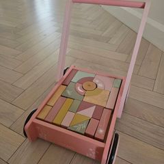 Little dutch wooden block walker