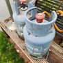 gas cylinders Image 2