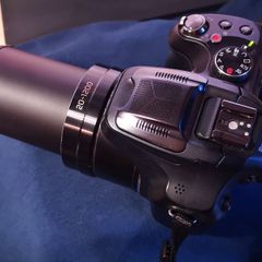 Panasonic Lumix DMC-FZ72 / 60x Optical Zoom / 64GB