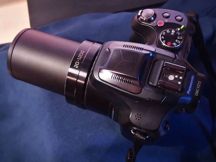 Panasonic Lumix DMC-FZ72 / 60x Optical Zoom / 64GB
