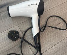 hairdryer