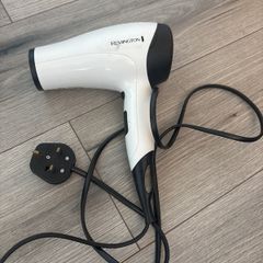 hairdryer