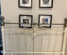 Bed head for a 4ft bed (small double)