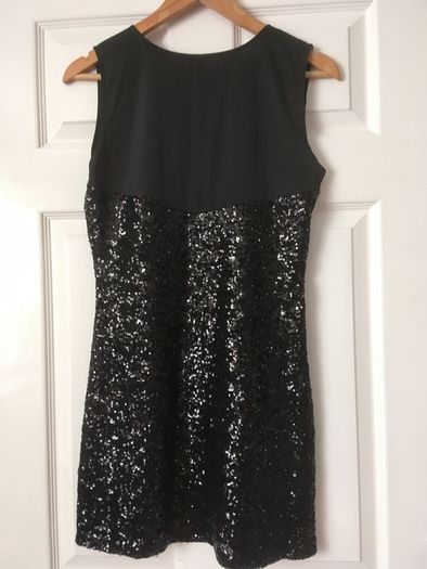 Black Sequinned Dress - Sweewe - Size M/L