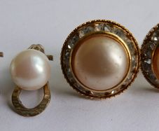Vintage 60's Faux Pearl Rhinestone Earrings