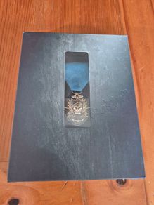 Call Of Duty: Black Ops Collectible Medal Award Pin With Case