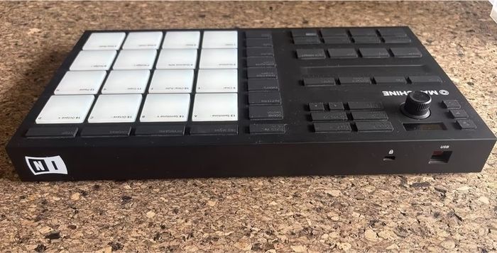 Native Instruments Maschine Mikro MK3