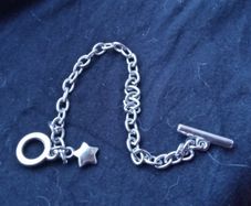 Beautiful T-Bar Bracelet