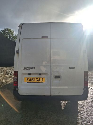 Ford Transit 2011