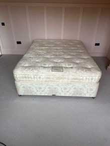 5 Ft Pocket Sprung Double Bed