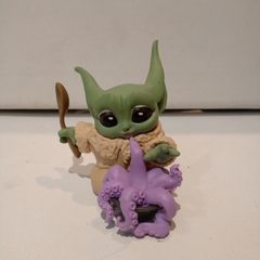 Star Wars Mandalorian Child Tentacle Soup Figure