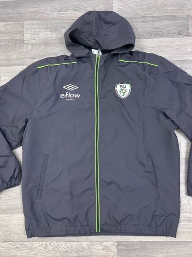 Vintage Umbro Ireland Football Jacket Mens Large