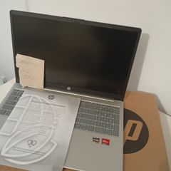 15.6" Full HD laptop / notebook , AMD Ryzen 7 5825U Processor, 16GB RAM, 1TB SSD