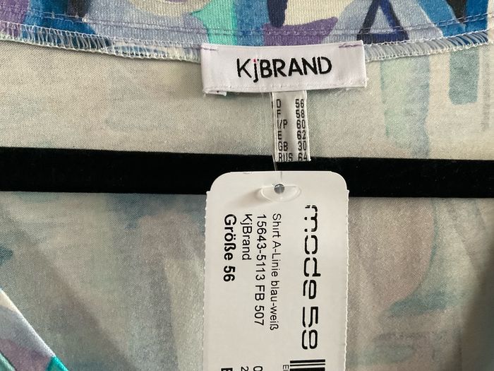 Kjbrand New  FURTHER REDUCED Top In Shades Of Turquoise, Sapphire  Blue  , White And  Lilac. Length Is 33 Inches