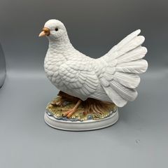Jaffe Rose Presentation Fine Bisque Porcelain White Dove