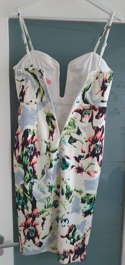 Blossom floral plunge dress Sz 12