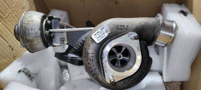 Honda Civic Turbo (comes from 2.2 diesel)