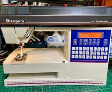 Huskvarna Viking 400 Sew Easy Sewing Machine - Just Serviced - Excellent condition
