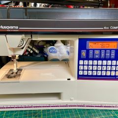 Huskvarna Viking 400 Sew Easy Sewing Machine - Just Serviced - Excellent condition