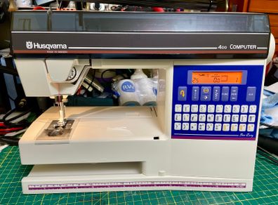 Huskvarna Viking 400 Sew Easy Sewing Machine - Just Serviced - Excellent condition