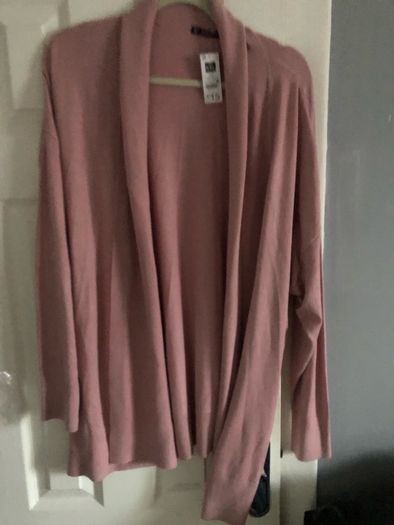 Ladies BNWT cardigan size XXL