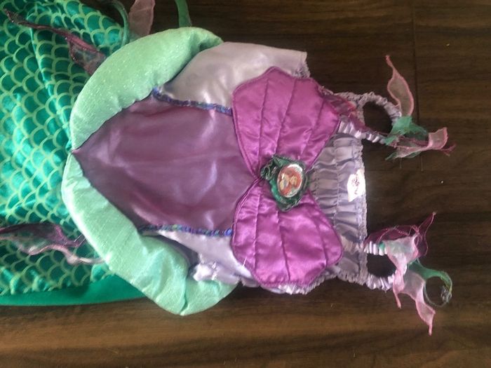 1 Little Mermaid Disney Costume 5-6 years