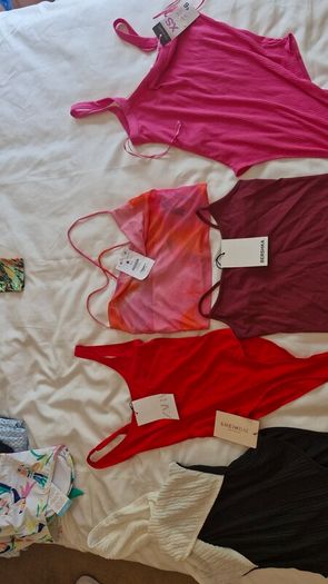 Top bundle BNWT