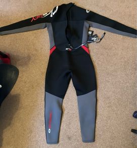mens osprey wetsuit