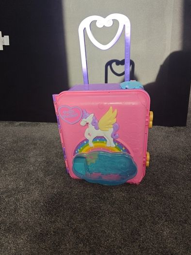 Polly Pocket Pollyville Resort Playset Rolling Suitcase