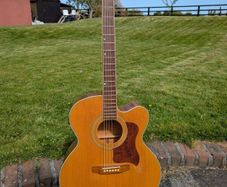 Tanglewood SJ5X Eletro-Acoustic Guitar