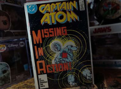 Captain Atom ! Missing In Action ! Copper Age Comic ! 1987 ! by DC Comics !
