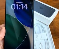 iPhone 17 pro max 256gb - Excellent