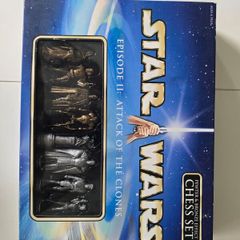 Star Wars Episode II Attack of the Clones Chess Set