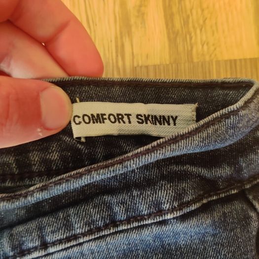 Levi 511 Jeans (W32 L34)
