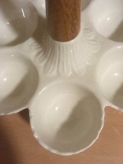 AS NEW Wooden-Handled Egg Holder